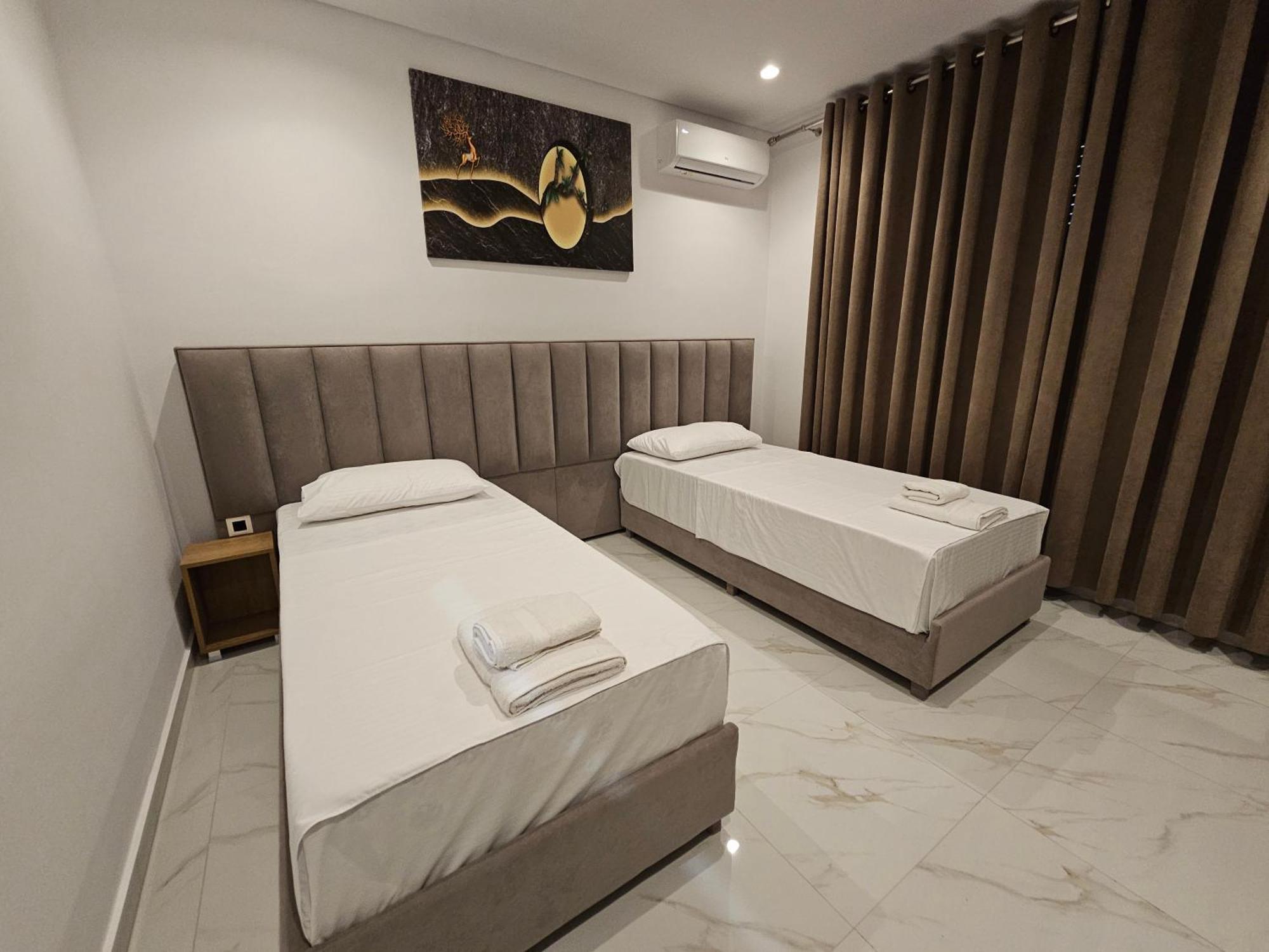 Apartments Veliaj 卡萨米尔 外观 照片