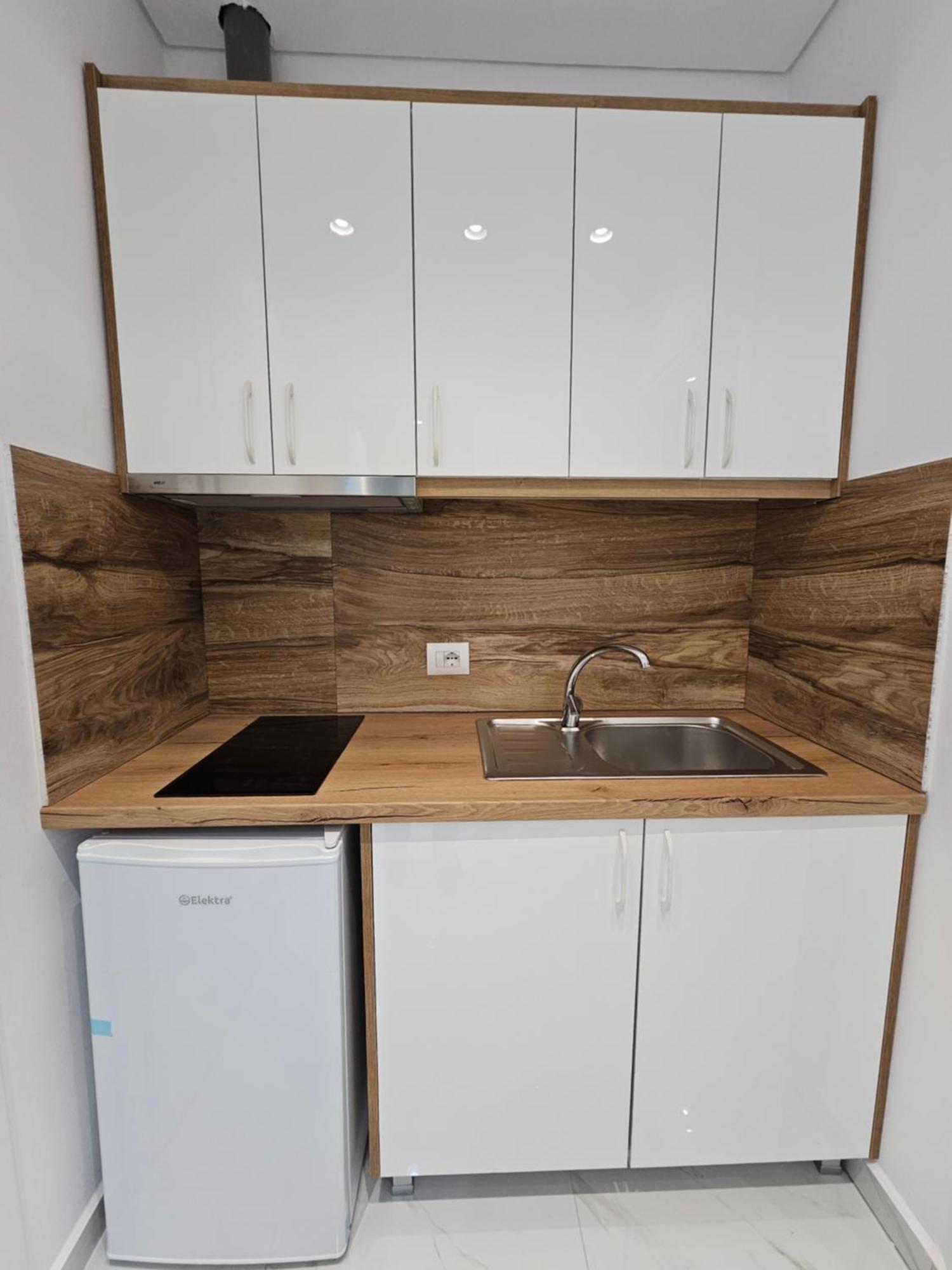 Apartments Veliaj 卡萨米尔 外观 照片